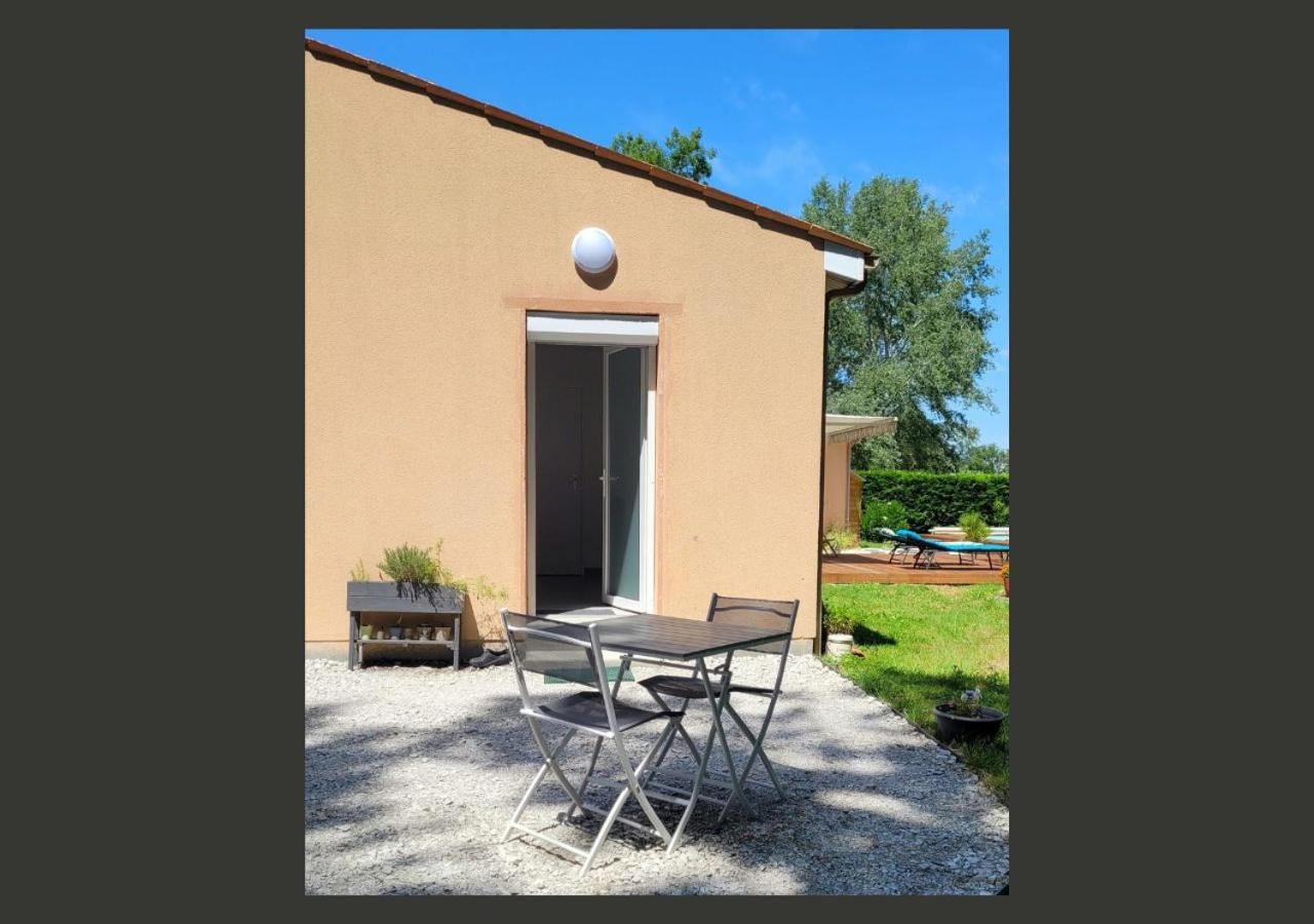 Vivre Benaise Chambre D'Hotes Chaunac Экстерьер фото